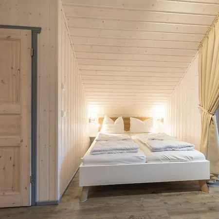 Holiday home Seeschwalbe Classic 322 Mirow